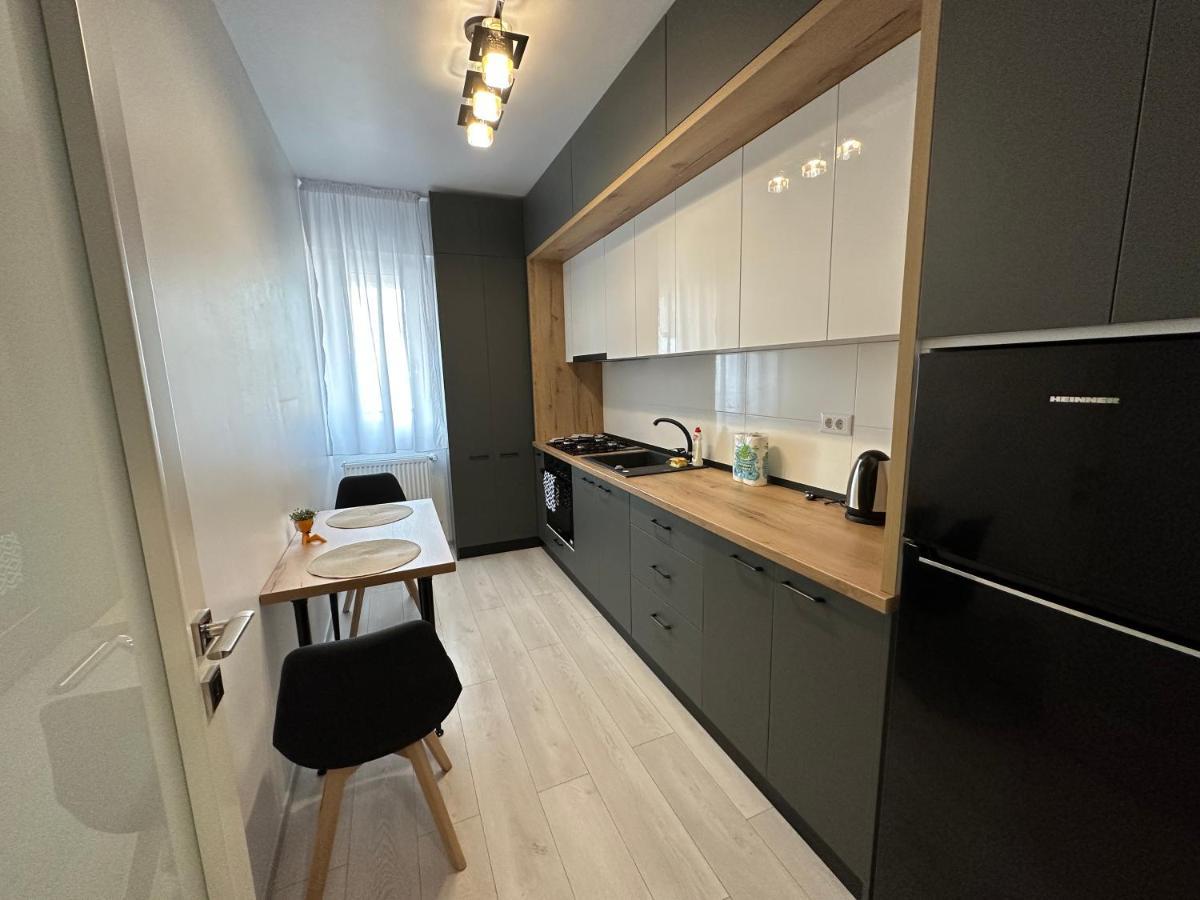 Renting Solutions Studio Яссы Экстерьер фото